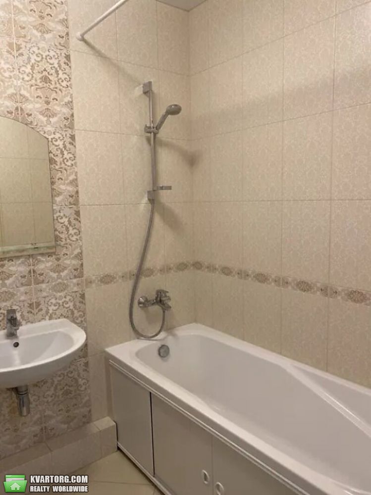 Rent out 1-room apartment. Киев, Демеевская — photo 8