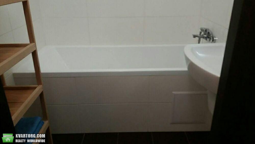 Rent out 1-room apartment. Киев,  Урловская — photo 9