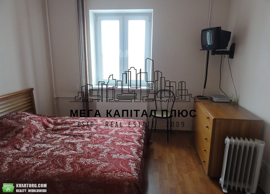 Rent out 3-room apartment. Киев,  Бажана — photo 4