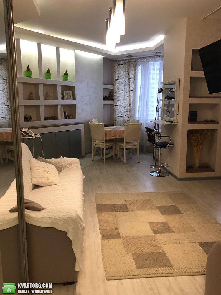 Sell 1-room apartment. Одесса, Среднефонтанская — photo 1