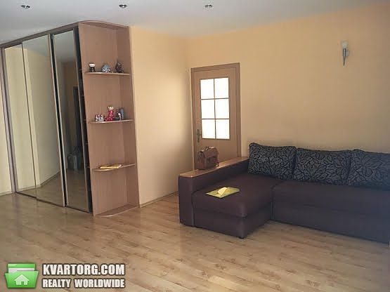 Rent out 2-room apartment. Киев,  Бажана — photo 3