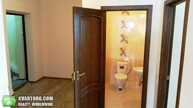 Sell 2-room apartment. Киев,  Комарова — photo 3