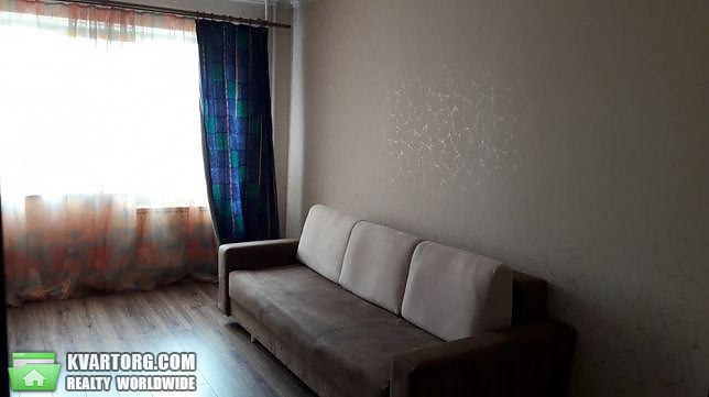 Rent out 3-room apartment. Киев,  Героев Днепра — photo 6