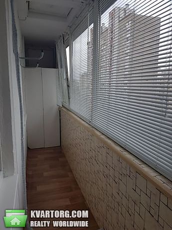 Rent out 2-room apartment. Киев,  Ревуцкого — photo 10