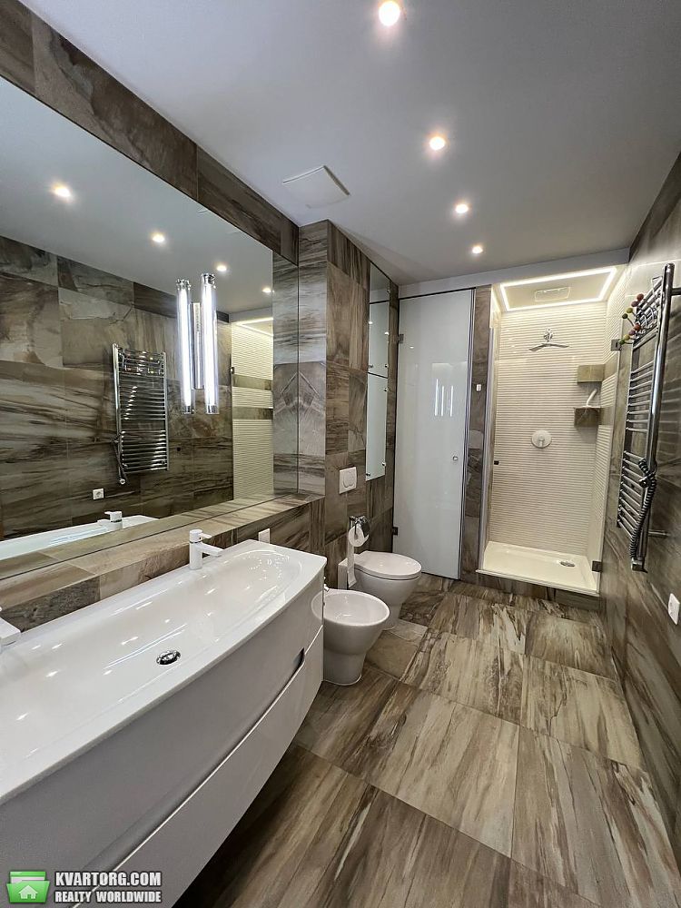 Rent out 5-room apartment. Киев,  Круглоуниверситетская — photo 4