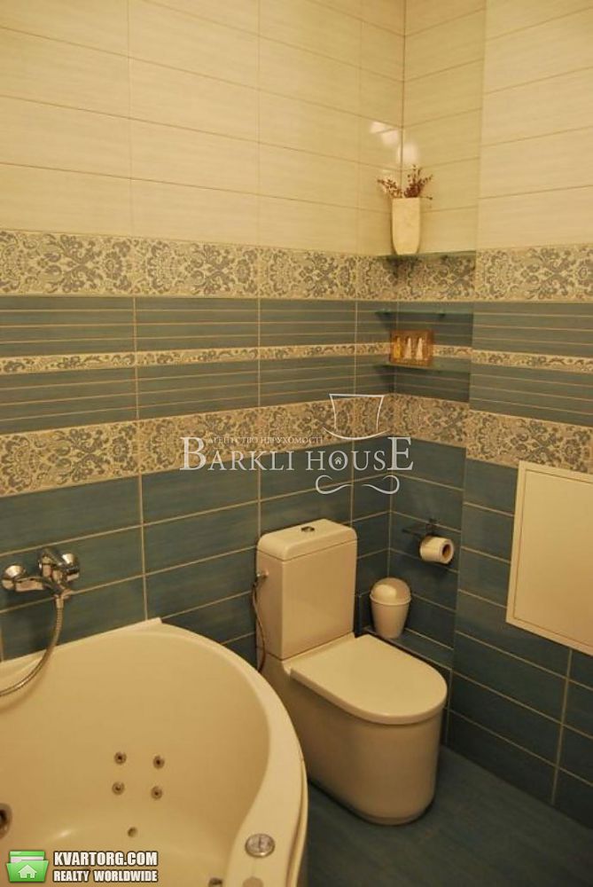 Rent out 3-room apartment. Киев,  Антоновича — photo 7