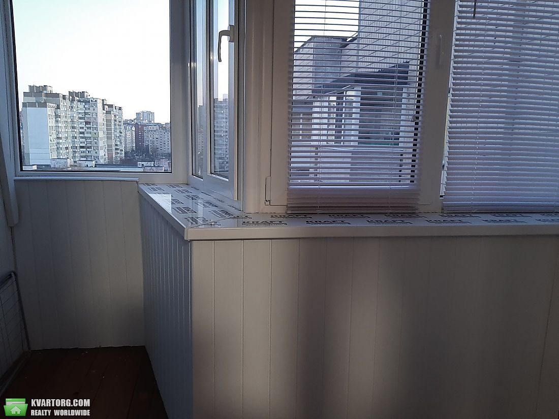 Rent out 2-room apartment. Киев, Драгоманова — photo 10
