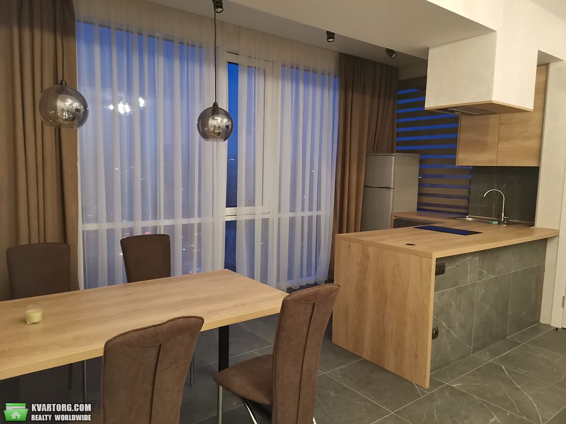 Sell 2-room apartment. Днепропетровск, Центр — photo 1