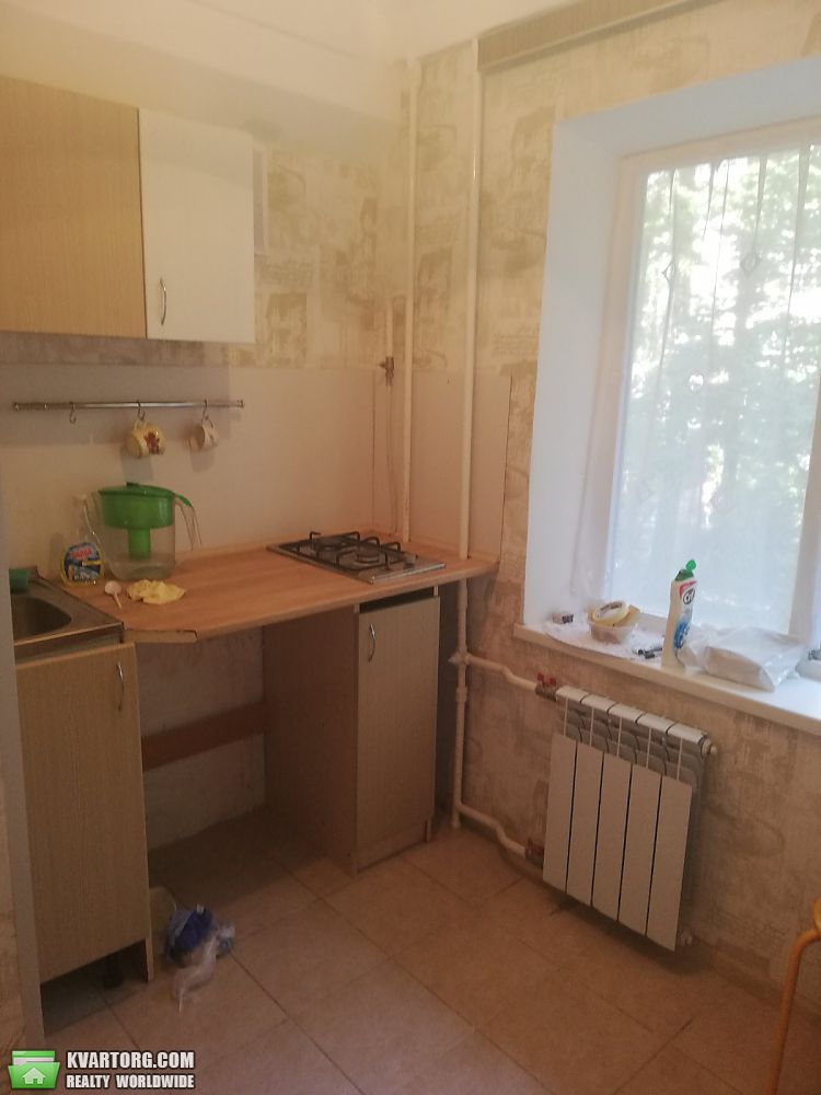 Rent out 1-room apartment. Киев,  Матеюка — photo 3