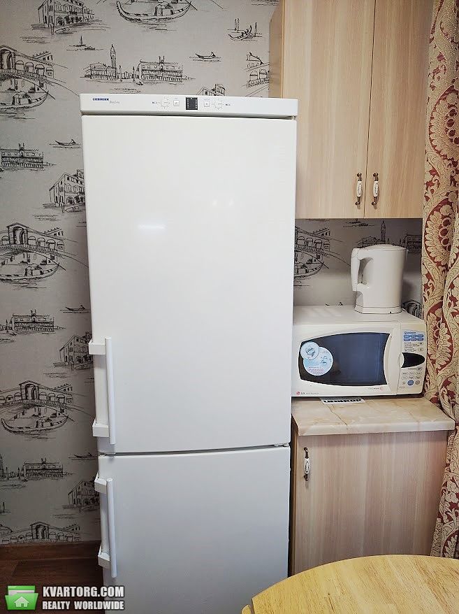 Rent out 3-room apartment. Киев,  Донецкая — photo 8