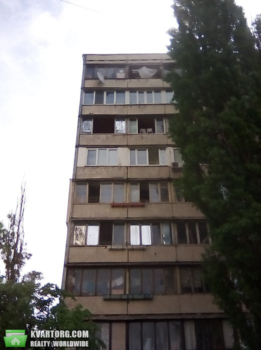 Sell 4-room apartment. Киев,  Днепровская наб — photo 1