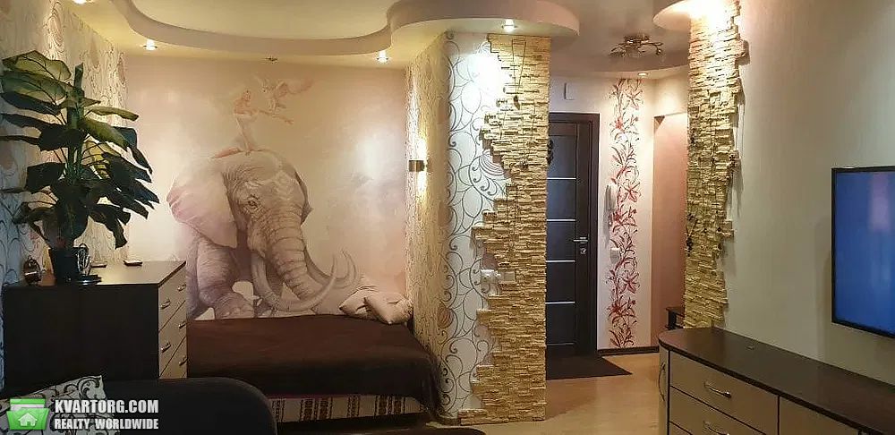 Rent out 2-room apartment. Киев, сосницкая — photo 1