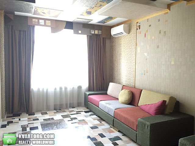 Rent out 2-room apartment. Киев,  Драгомирова — photo 4