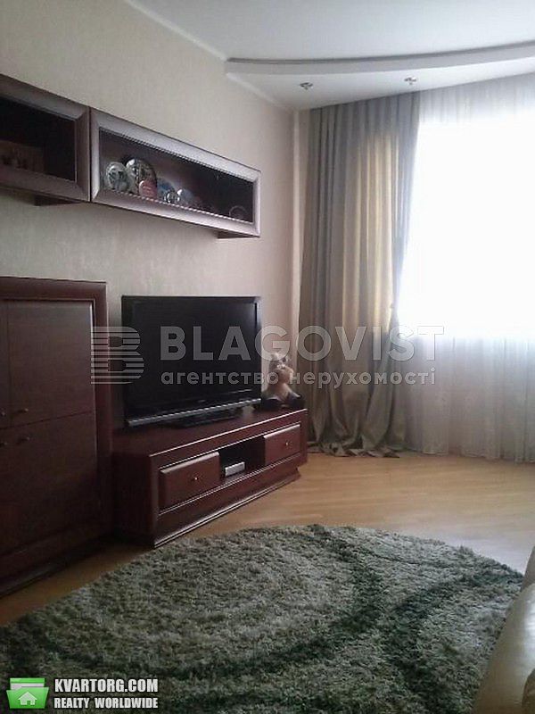 Sell 3-room apartment. Киев,  Урловская — photo 4