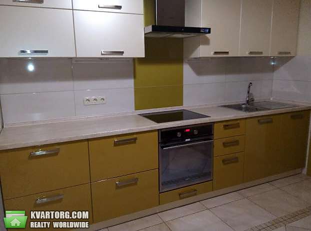 Sell 2-room apartment. Киев,  Никольско-Слободская — photo 2