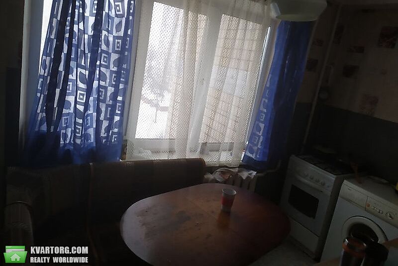 Sell 2-room apartment. Киев,  Харьковское шоссе — photo 2