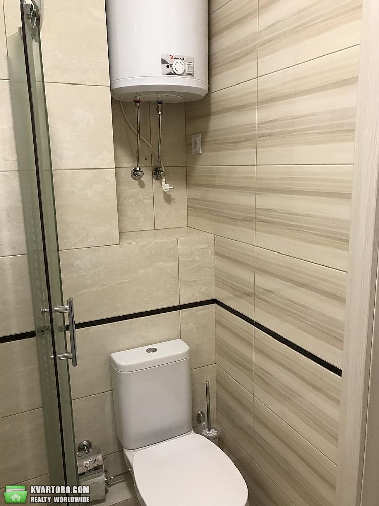 Rent out 1-room apartment. Киев,  Александровская — photo 9