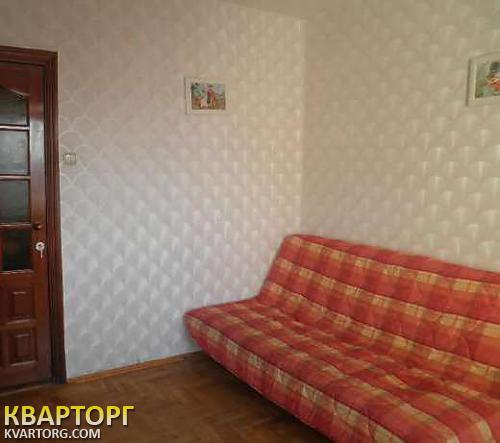 Rent out 3-room apartment. Киев, Приречная — photo 4