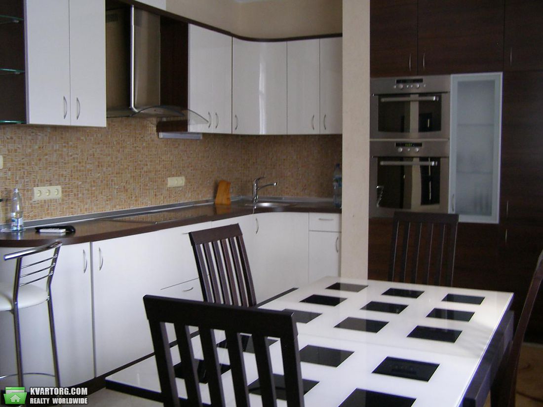 Rent out 3-room apartment. Киев,  Кудрявский спуск — photo 3