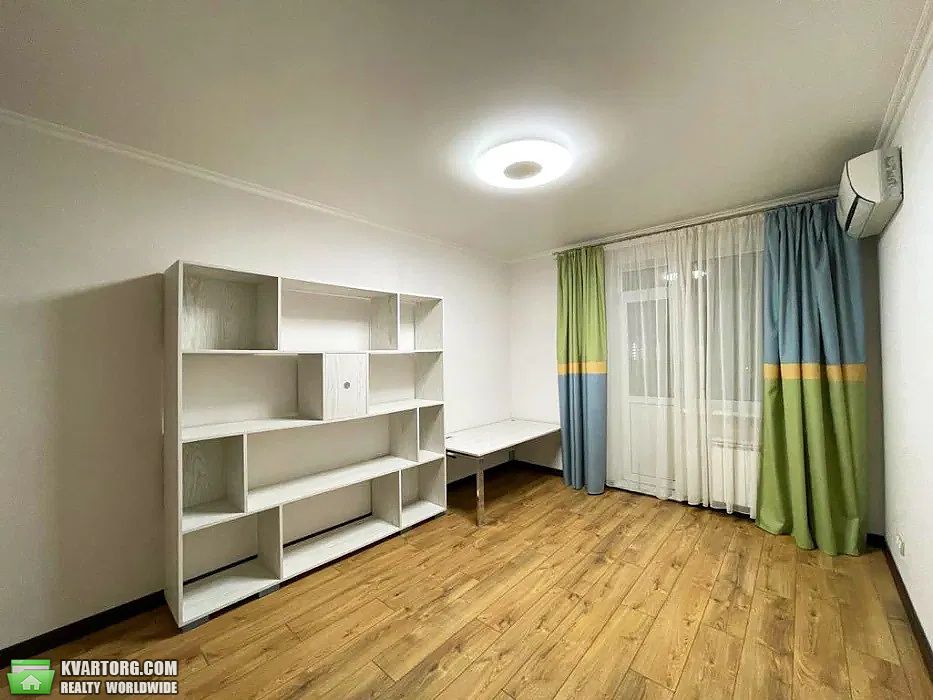 Sell 3-room apartment. Киев,  Борщаговская — photo 5