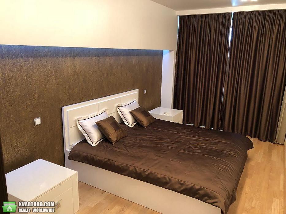 Rent out 3-room apartment. Киев,  Ямская — photo 10