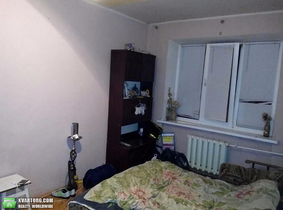 Sell 2-room apartment. Киев,  Воссоединения пр — photo 2