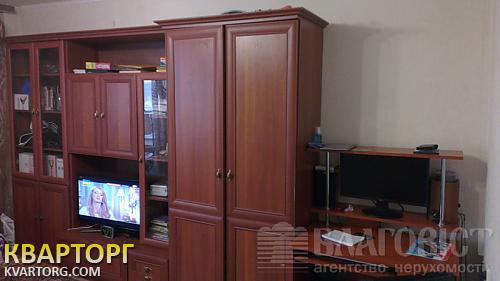 Sell 2-room apartment. Киев, Дружбы Народов пл — photo 2