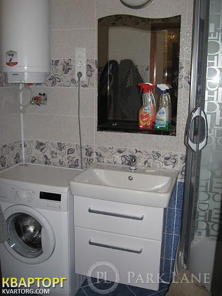 Rent out 2-room apartment. Киев, Лаврская — photo 3