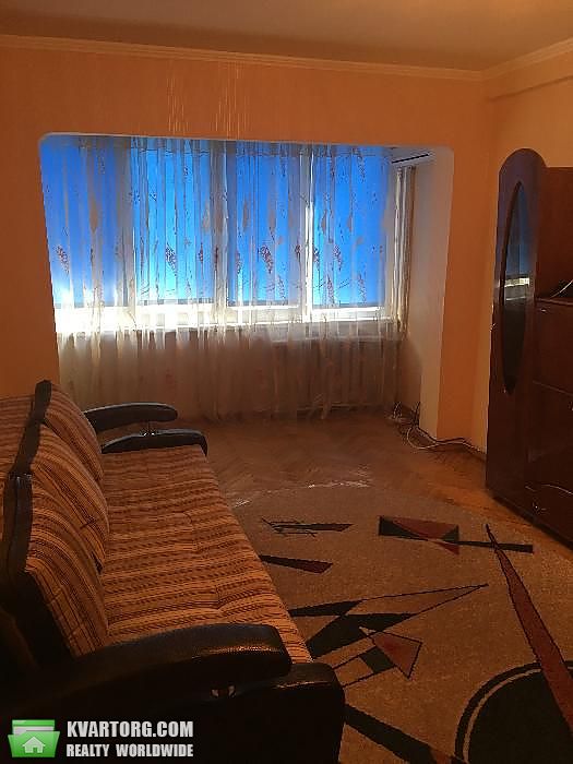 Sell 1-room apartment. Киев,  Дегтяревская — photo 1