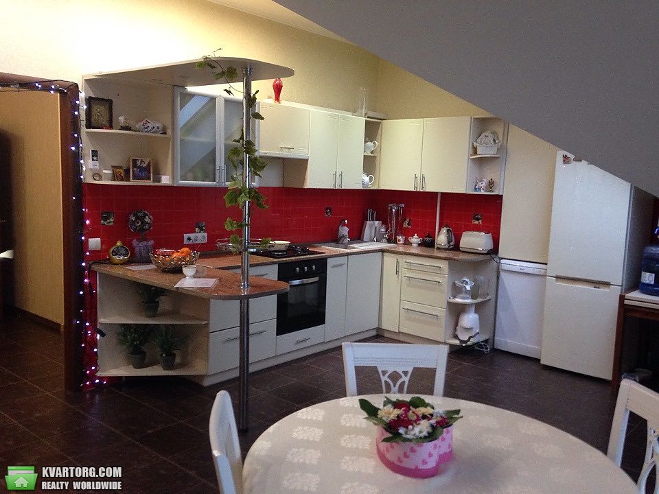 Sell 3-room apartment. Днепропетровск, Героев Панфиловцев — photo 1