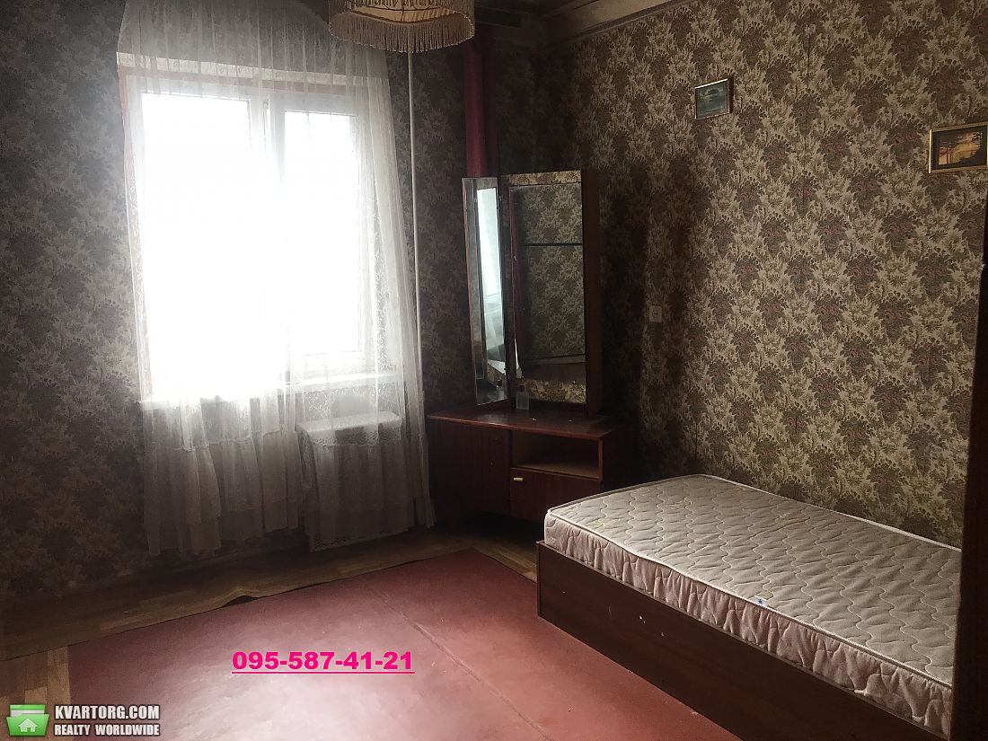 Sell 3-room apartment. Киев,  Срибнокильская — photo 4