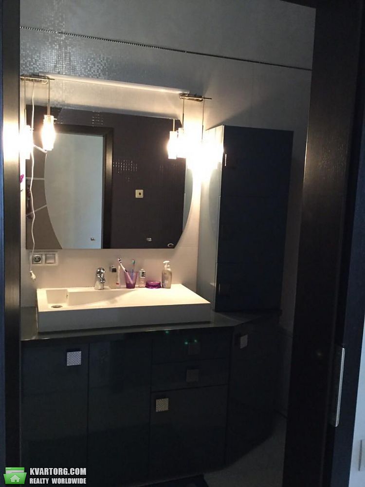 Rent out 3-room apartment. Киев,  Кудряшова — photo 7