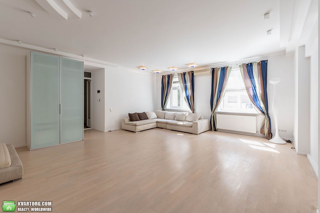 Sell 5-room apartment. Киев,  Малоподвальная — photo 4