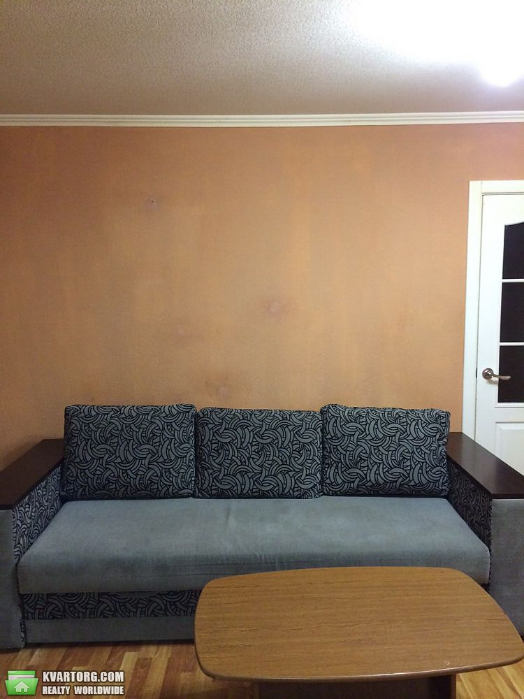 Rent out 2-room apartment. Днепропетровск, Кирова — photo 2