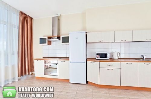 Rent out 3-room apartment. Киев, Белорусская — photo 3
