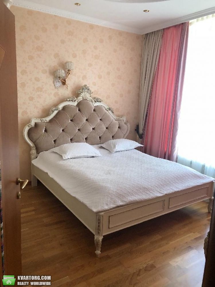 Rent out 2-room apartment. Киев,  Кудряшова — photo 3