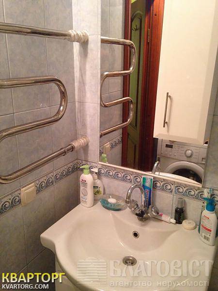 Sell 2-room apartment. Киев,  Героев Днепра — photo 8