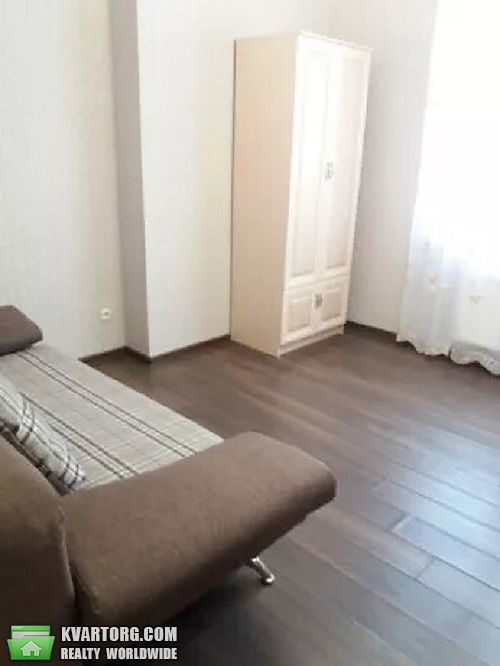 Rent out 3-room apartment. Киев, Глушкова — photo 3