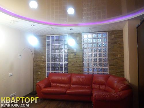 Rent out 3-room apartment. Киев,  Днепровская наб — photo 4