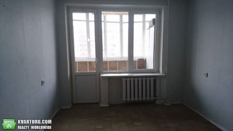 Sell 1-room apartment. Киев,  Милютенко — photo 2