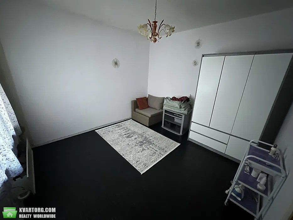 Sell office. Киев,  Уборевича — photo 1
