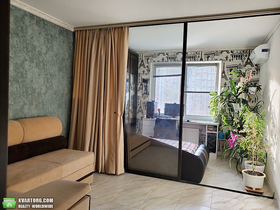 Sell 2-room apartment. Киев,  Ломоносова — photo 4