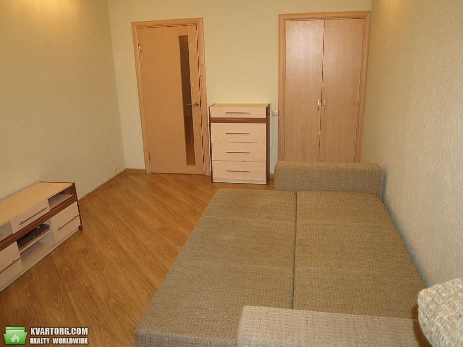 Rent out 1-room apartment. Киев, Выборгская — photo 9