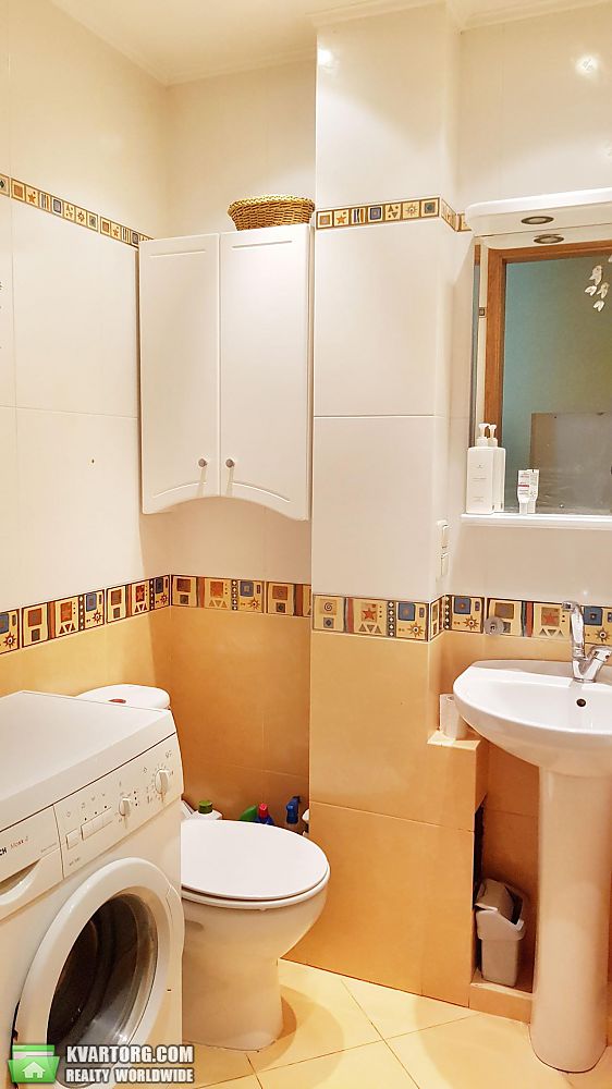 Rent out 3-room apartment. Киев,  Гоголевская — photo 3