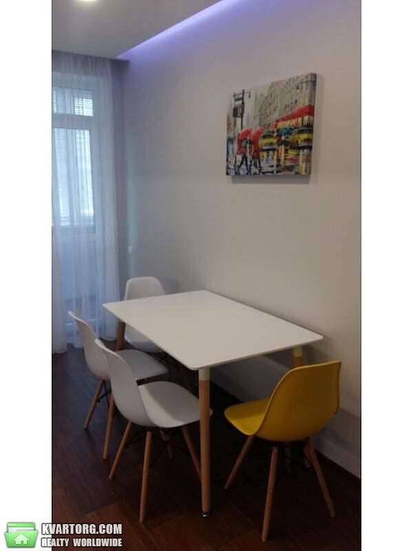 Rent out 2-room apartment. Киев,  Белорусская — photo 4
