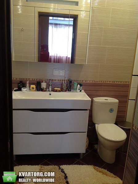 Rent out 2-room apartment. Киев,  Днепровская наб — photo 9