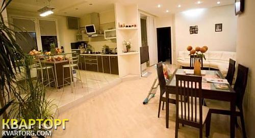 Rent out 3-room apartment. Одесса, пер.Педагогический — photo 1