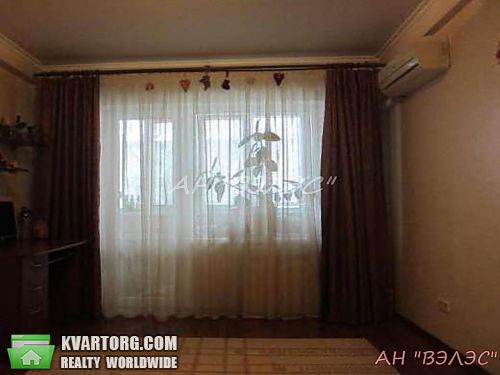 Sell 1-room apartment. Киев,  Зодчих — photo 4