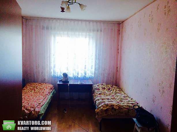 Sell 2-room apartment. Киев,  Урловская — photo 9