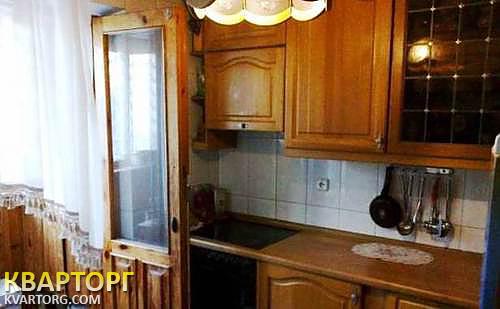 Rent out 2-room apartment. Киев, Гайдай — photo 1